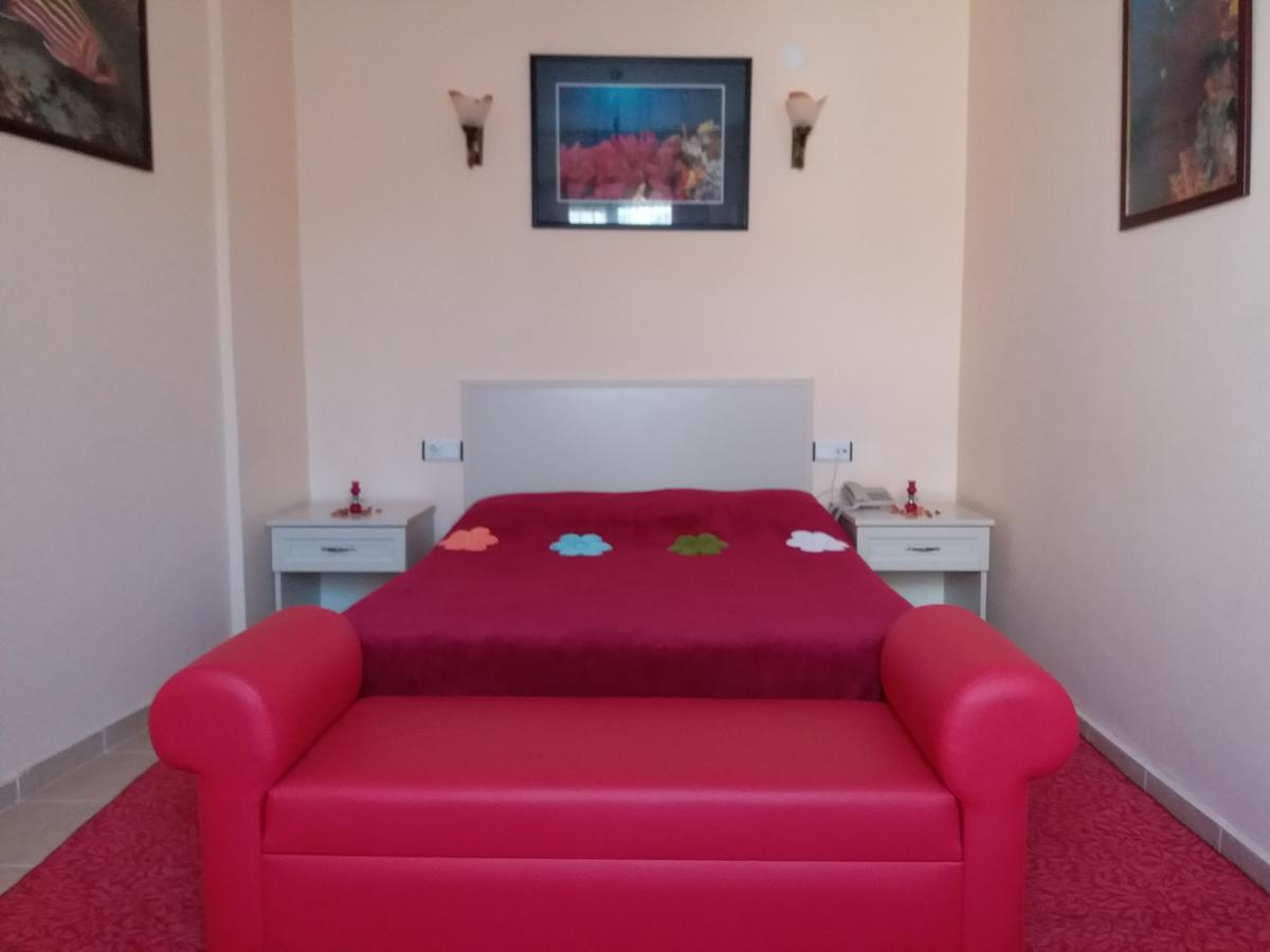 Sualti Hotel Ayvalik Room photo